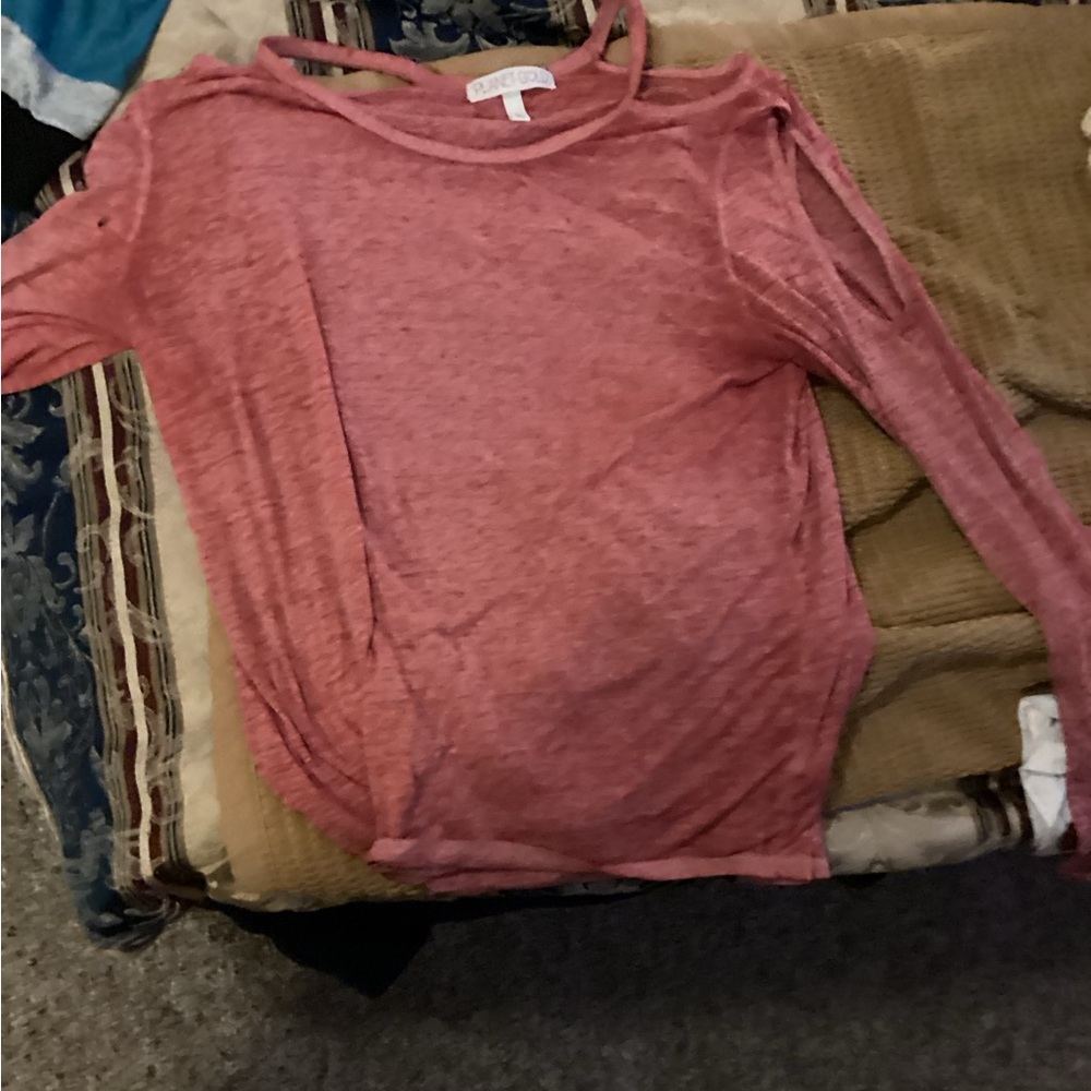 Rose pink/mauve cold shoulder top